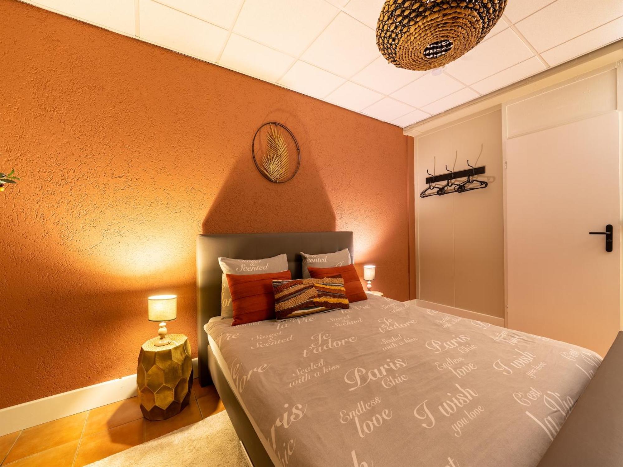 Luxury In Schin Op Geul With Bubble Bath And Sauna *
